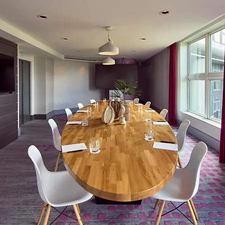 Hotel Der Valk Paris Cdg Airport 4*